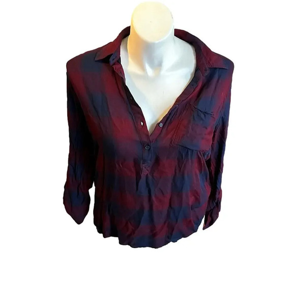 Tops - Cosmic Blue Love Women’s Plaid Shirt Size XL